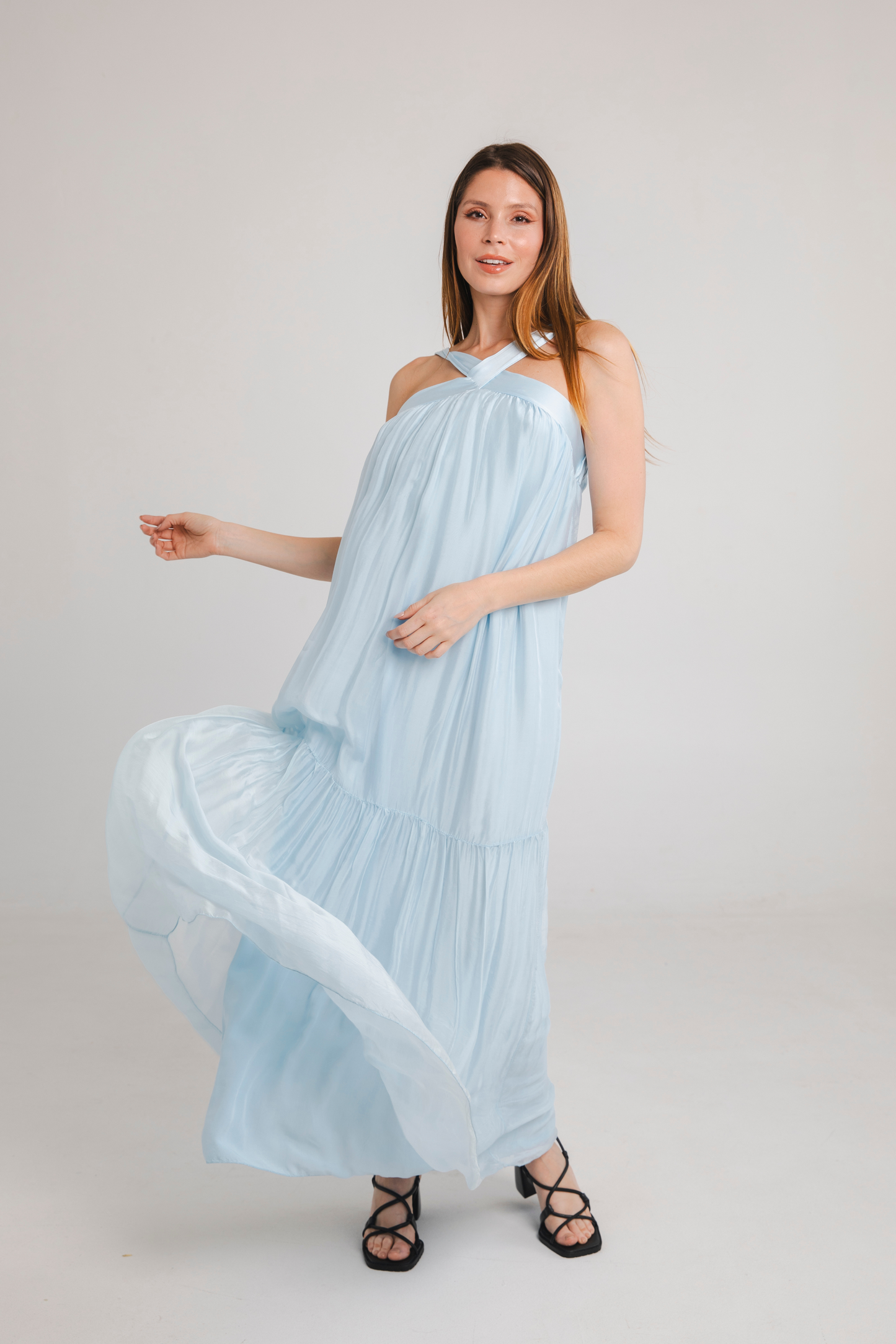 VESTIDO FORA