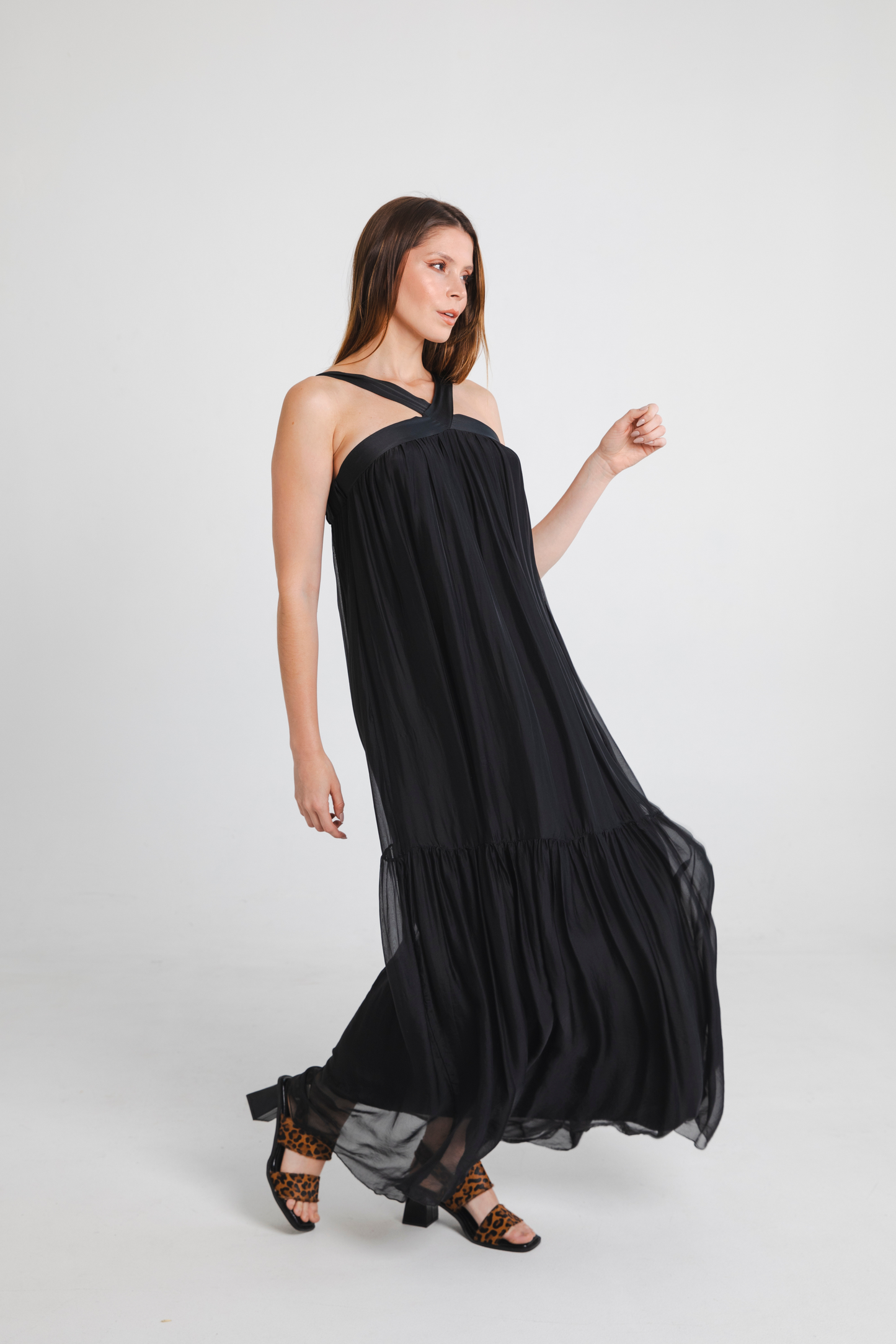 VESTIDO FORA